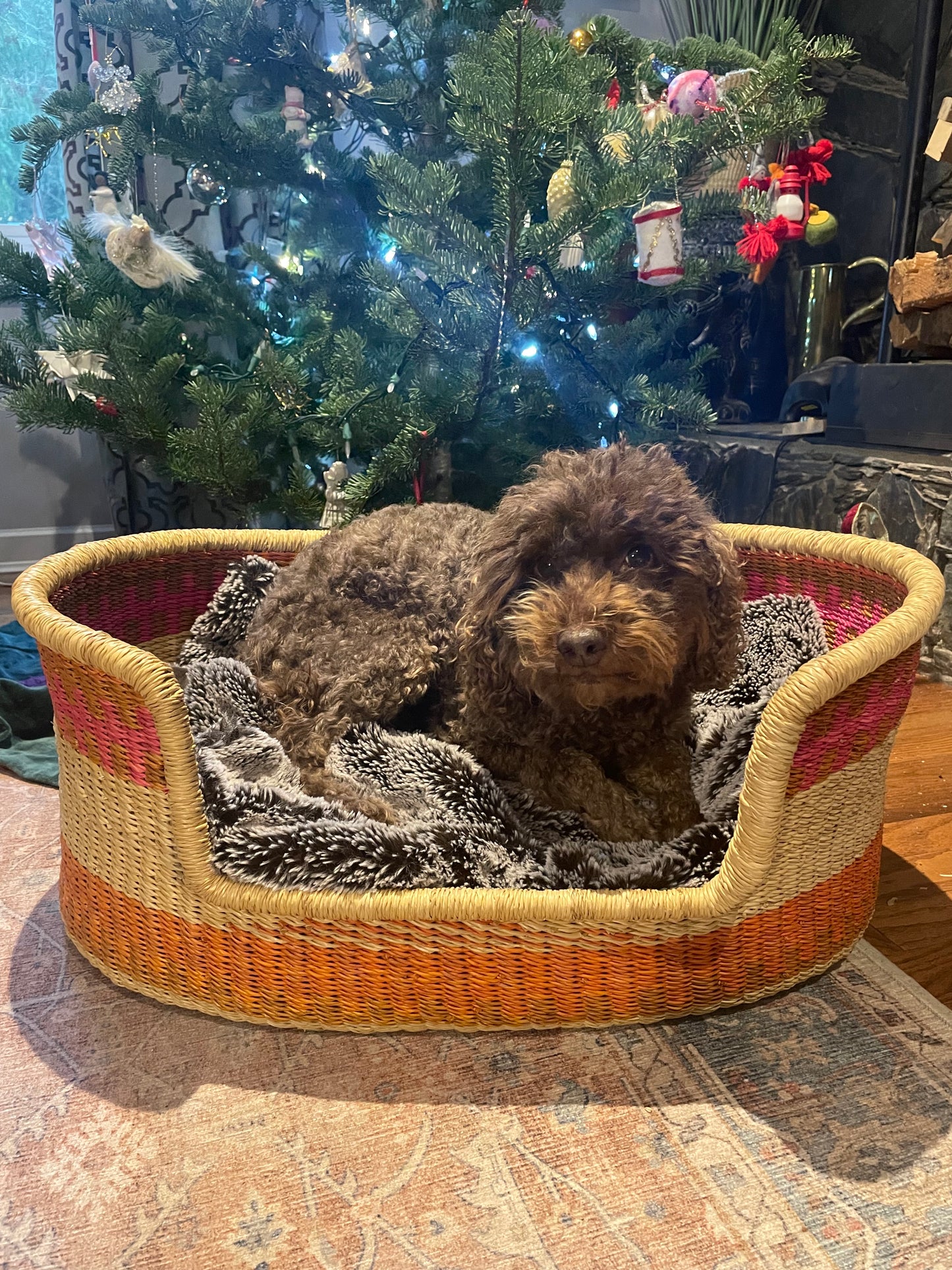 Small Bolga Pet Bed