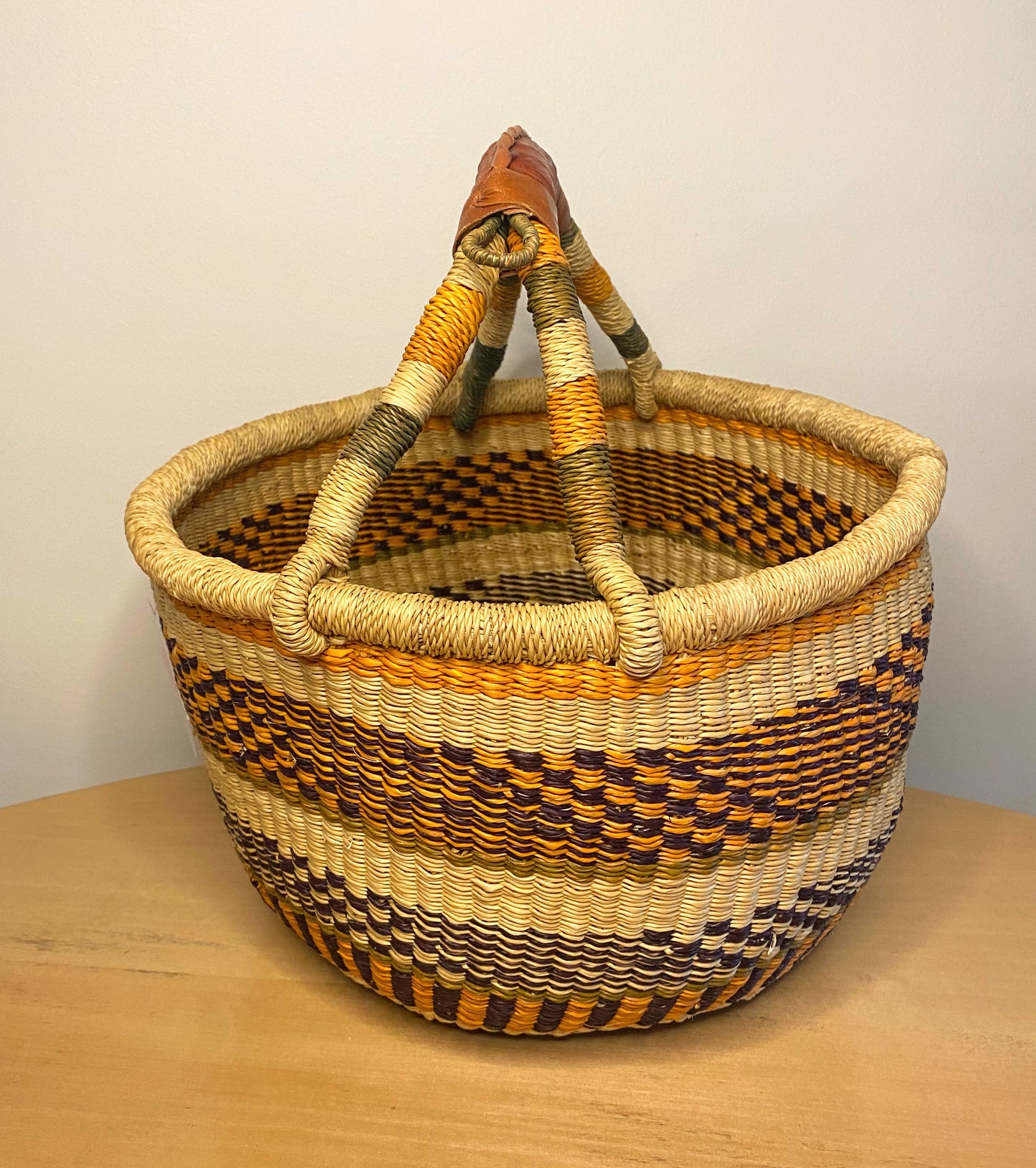 Medium Bolga Round Basket