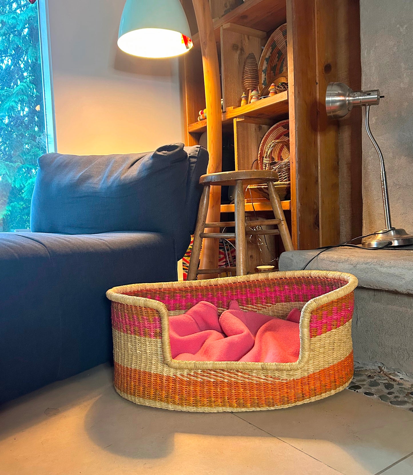 Small Bolga Pet Bed