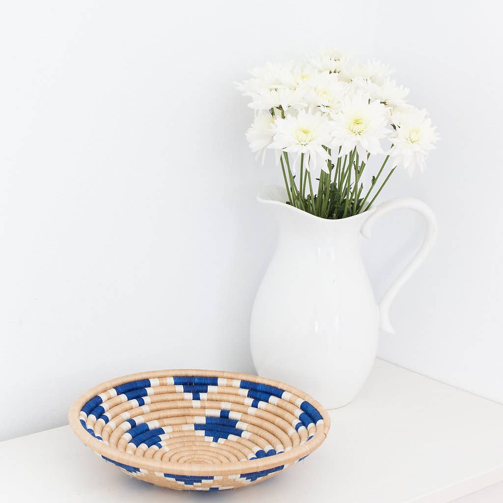 Akaneri Handwoven Bowls Various Colours (2 Sizes)