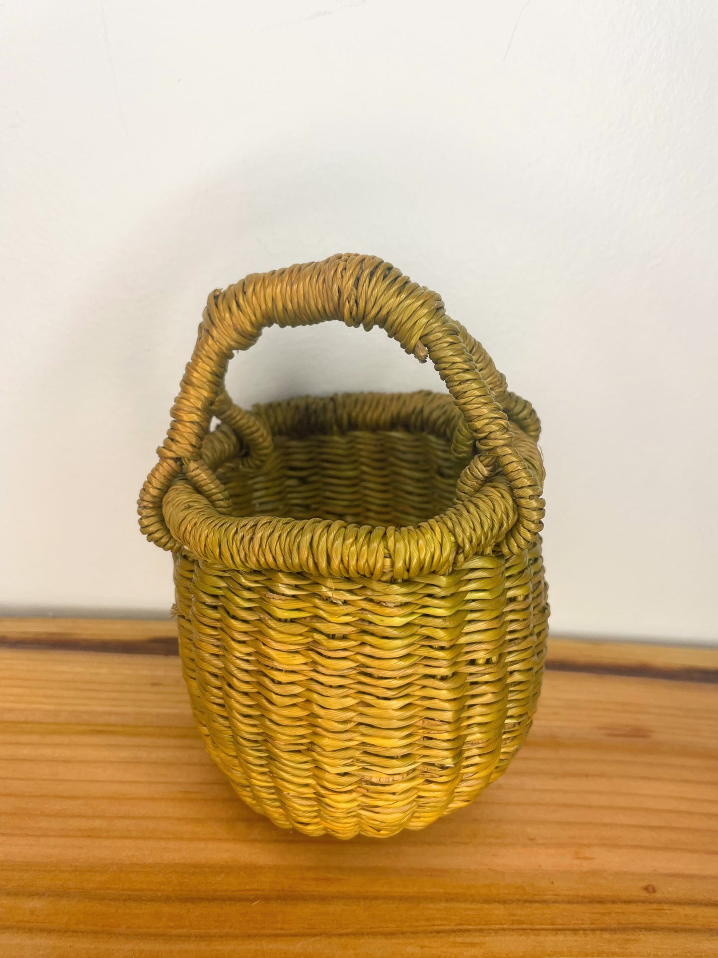 Mini Mini Bolga Round Basket