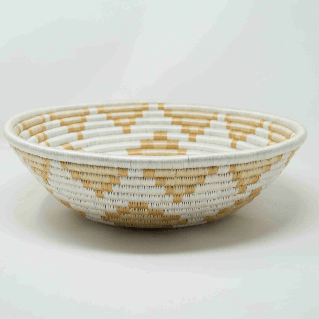 Akaneri Handwoven Bowls Various Colours (2 Sizes)